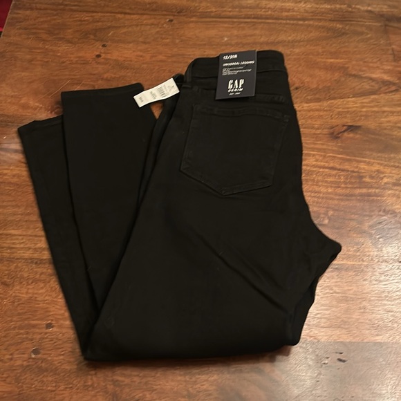 GAP NWT Women’s jeans - 12/31 Regular -Super Stretch -Universal Legging - Picture 5 of 9